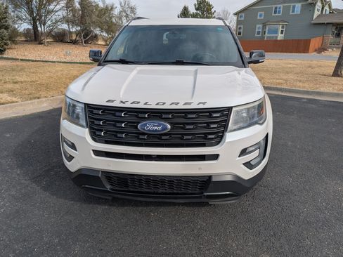 Used 2016 Ford Explorer Sport w/ Equipment Group 401A image 9