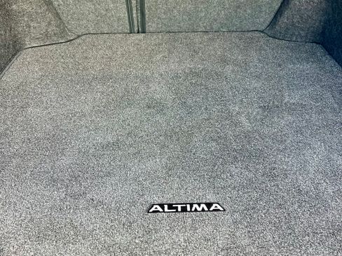 Used 2017 Nissan Altima 2.5 SV FWD image 21