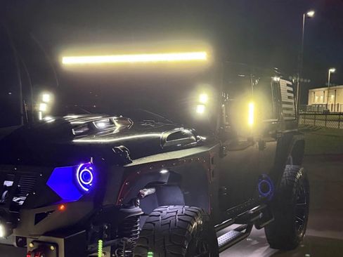 Used 2015 Jeep Wrangler Unlimited Sahara image 19