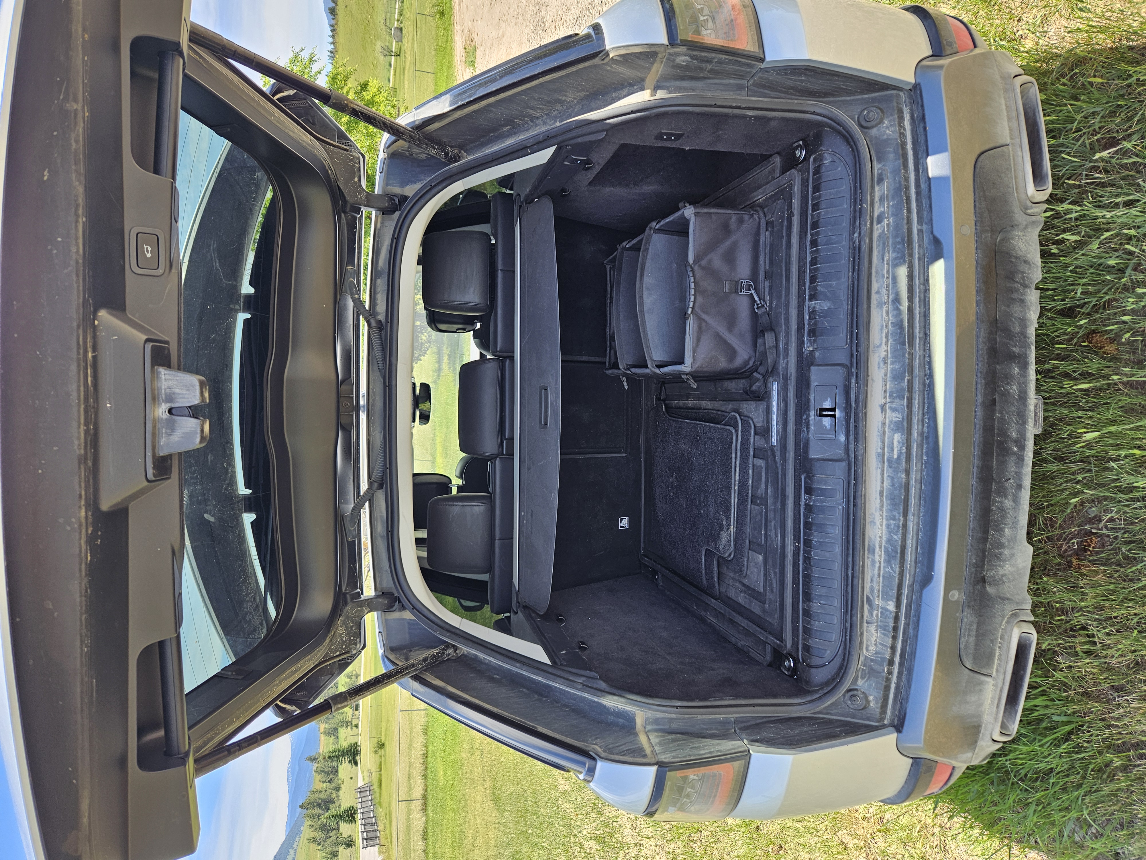 Used 2018 Land Rover Range Rover Sport HSE AWD/4WD image 6