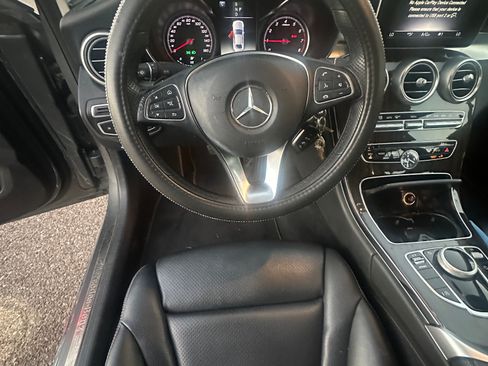 Used 2018 Mercedes-Benz C 300 Sedan image 18