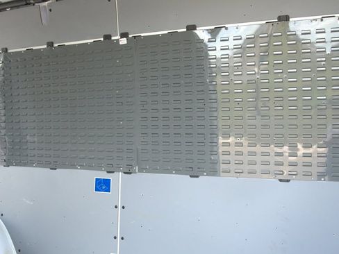 Used 2018 Mercedes-Benz Sprinter 2500 image 15