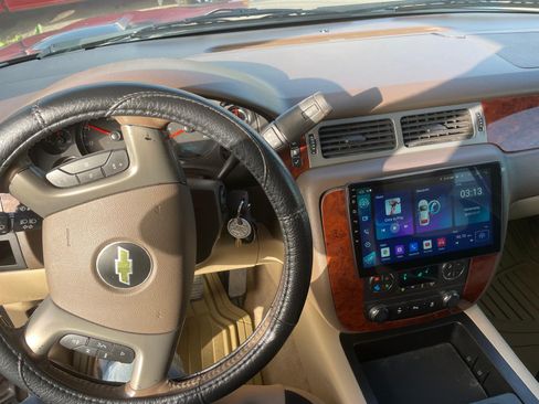 Used 2012 Chevrolet Tahoe LT w/ Luxury Package image 9