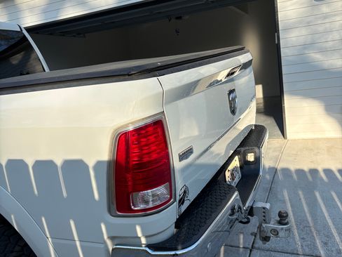 Used 2017 RAM 2500 Laramie image 6