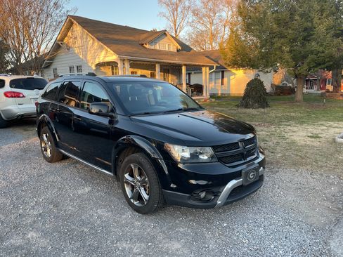 Used 2016 Dodge Journey Crossroad image 2