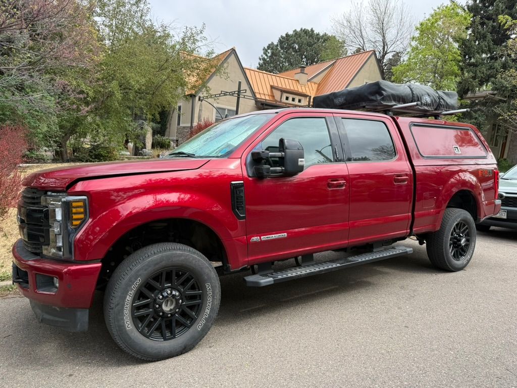 Used 2019 Ford F250 Lariat w/ Lariat Ultimate Package AWD/4WD image 2
