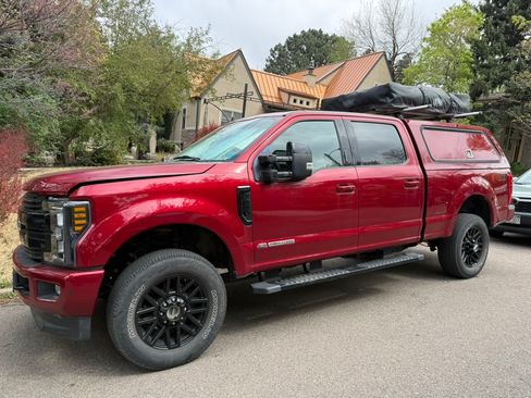 Used 2019 Ford F250 Lariat w/ Lariat Ultimate Package AWD/4WD image 2