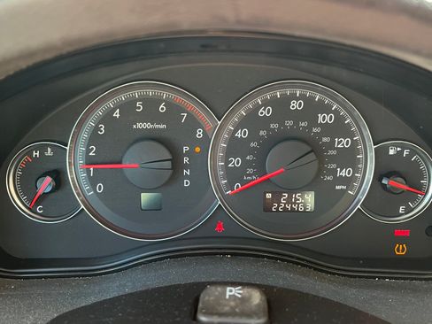 Used 2008 Subaru Outback 2.5i Limited L.L. Bean image 10