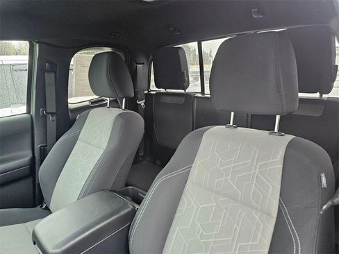 Used 2022 Toyota Tacoma TRD Sport w/ TRD Premium Sport Package image 17