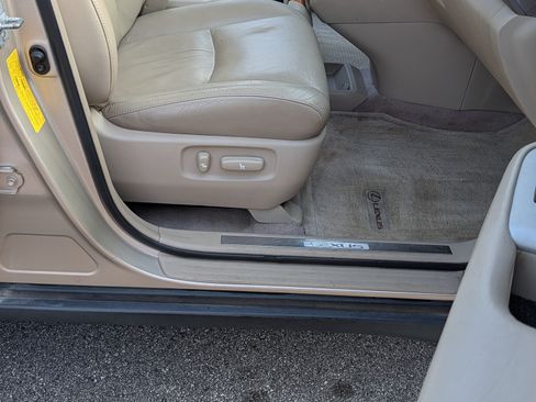 Used 2004 Lexus RX 330 image 15