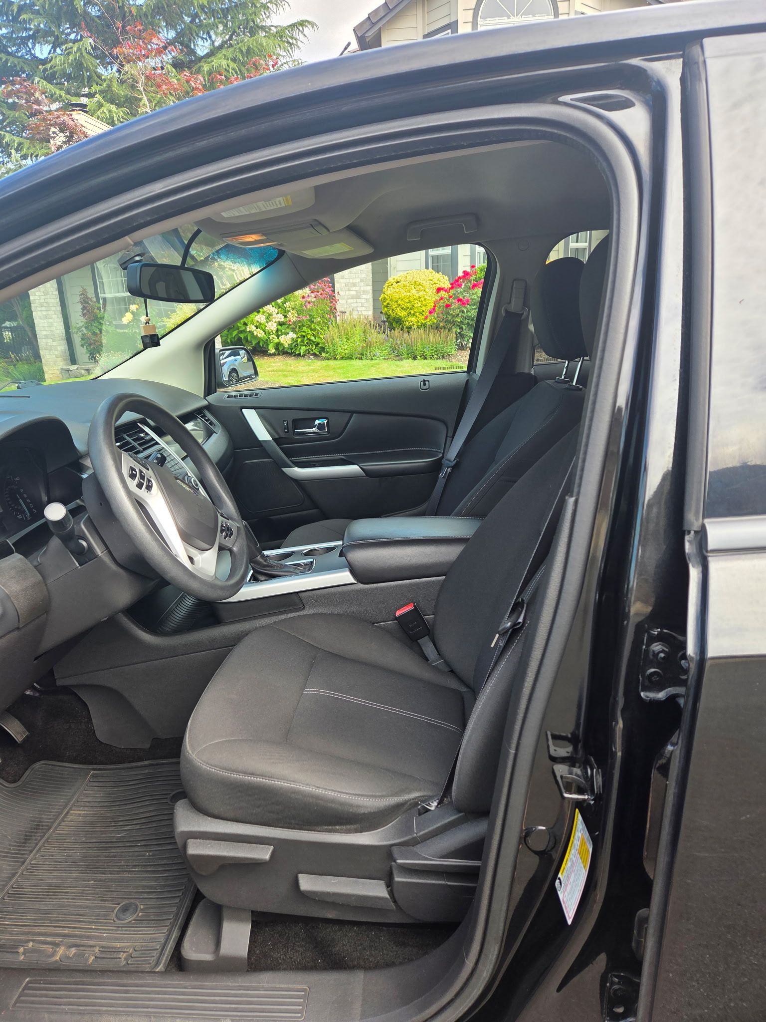 Used 2014 Ford Edge SE AWD/4WD image 6