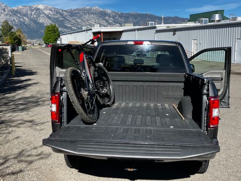 Used 2018 Ford F150 XLT image 2