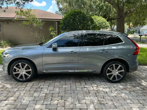 Used 2018 Volvo XC60 T6 Inscription w/ Convenience Package AWD/4WD image 9