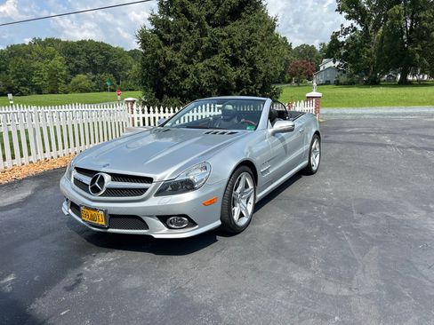 Used 2009 Mercedes-Benz SL 550 image 9