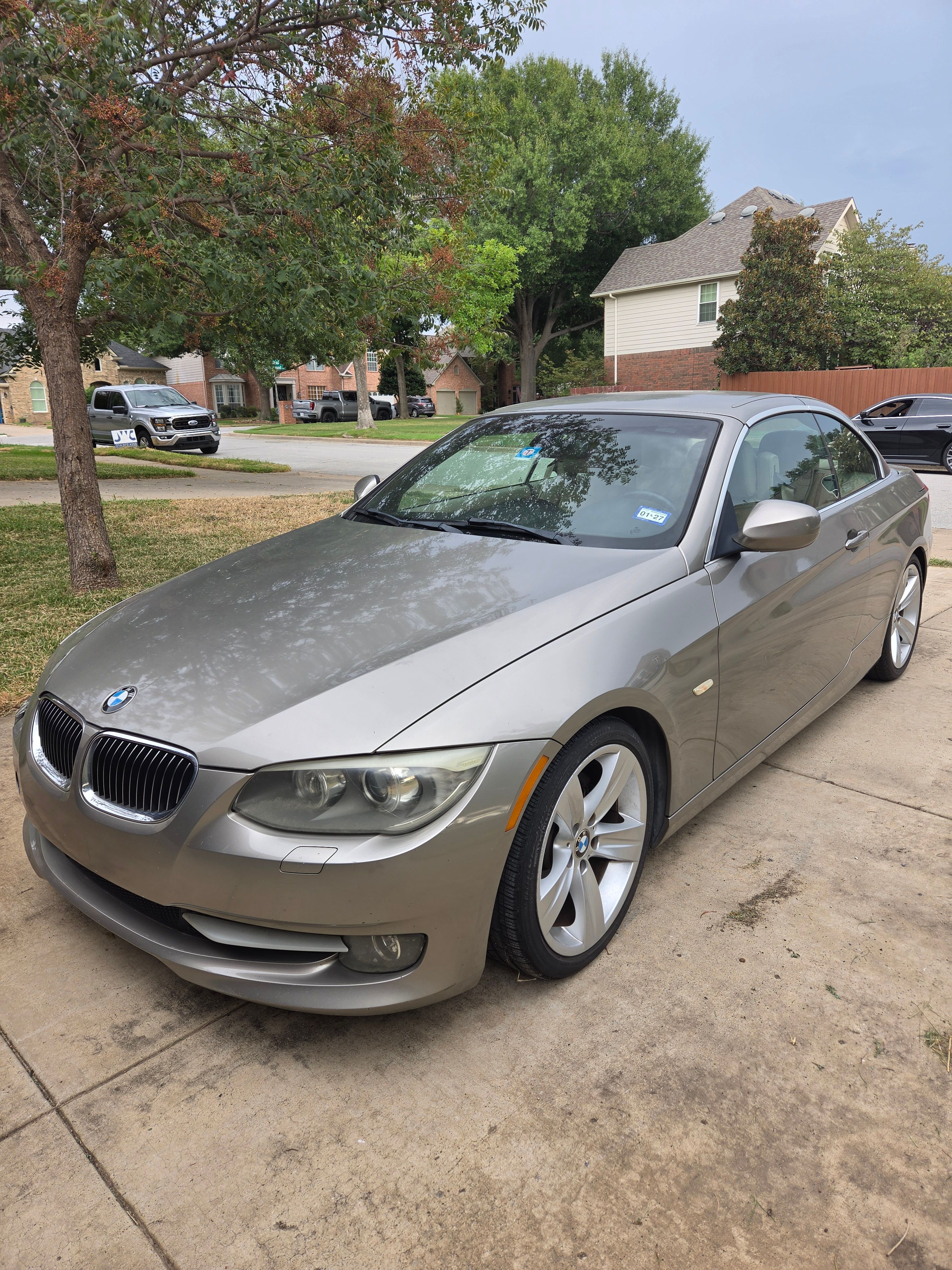 Used 2011 BMW 328i Convertible RWD image 2