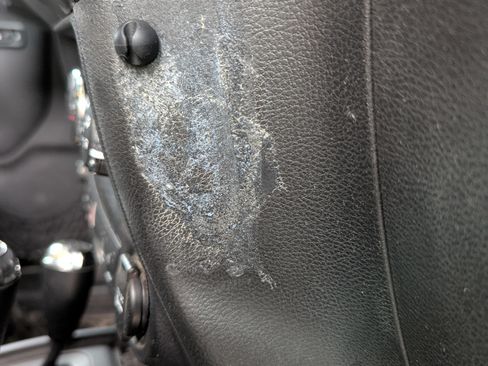 Used 2014 Jeep Wrangler Unlimited Sahara w/ Connectivity Group image 15