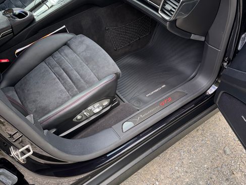 Used 2015 Porsche Panamera GTS w/ Premium Package Plus image 6