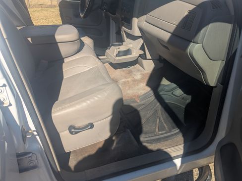 Used 2005 Dodge Ram 1500 Truck SLT image 11