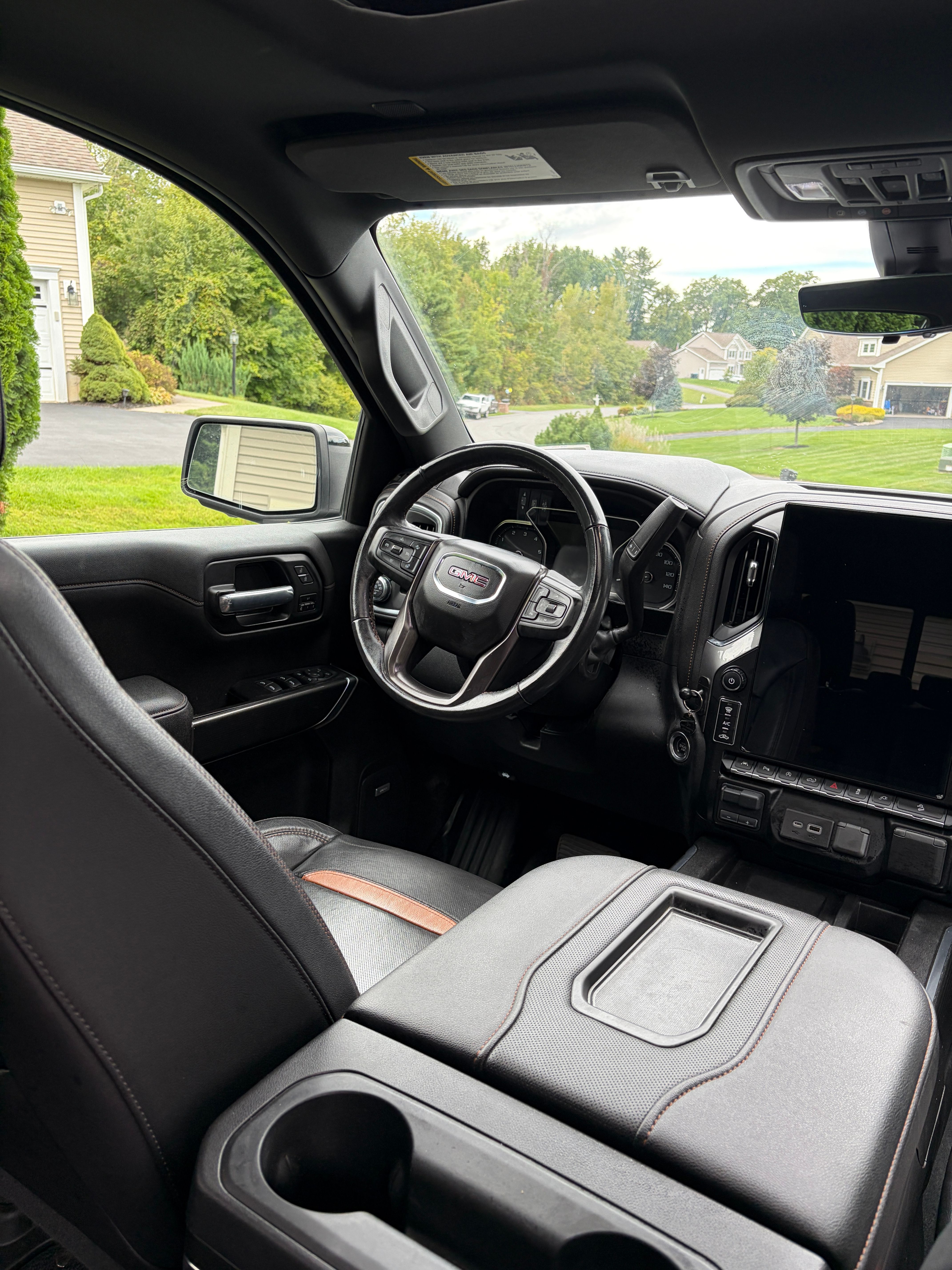 Used 2021 GMC Sierra 1500 AT4 w/ AT4 Premium Package AWD/4WD image 10