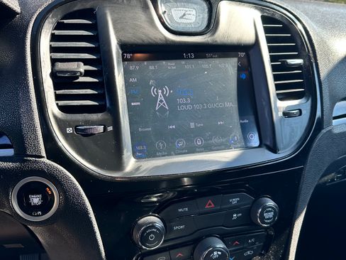 Used 2018 Chrysler 300 S image 14