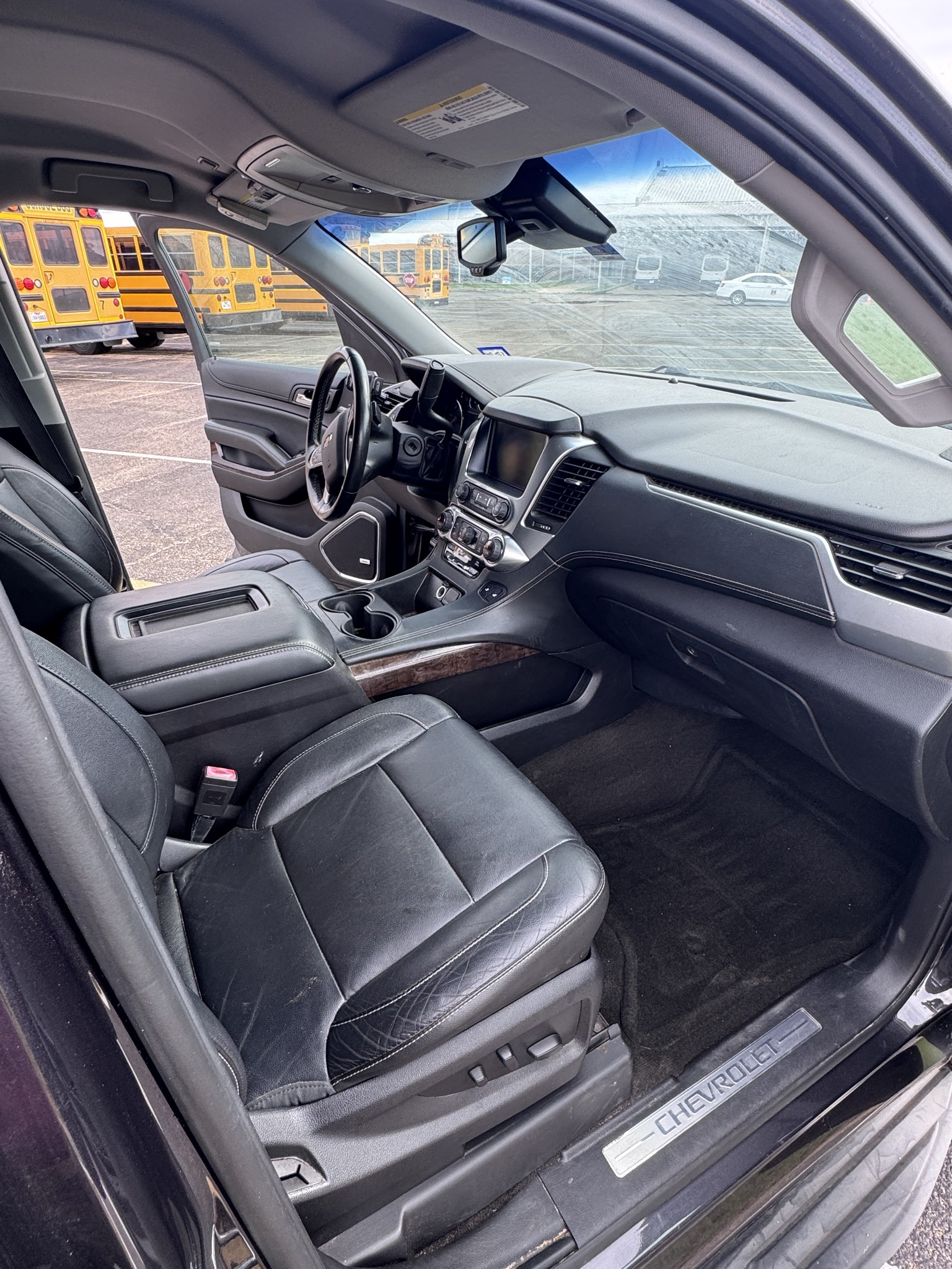 Used 2015 Chevrolet Suburban LT w/ Max Trailering Package AWD/4WD image 12