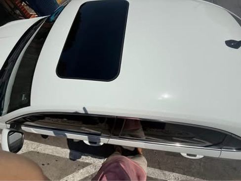 Used 2018 Volkswagen Passat 2.0T SEL Premium image 5