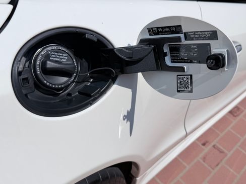 Used 2007 Mercedes-Benz SL 550 image 27