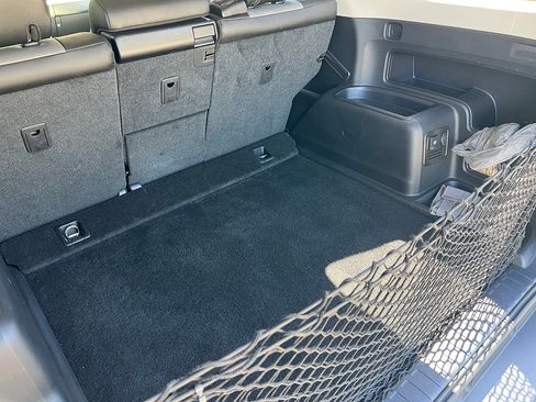 Used 2019 Toyota 4Runner SR5 Premium image 9