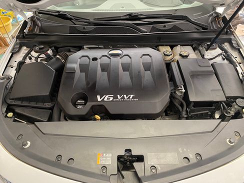 Used 2017 Chevrolet Impala LT w/ Leather Package image 28