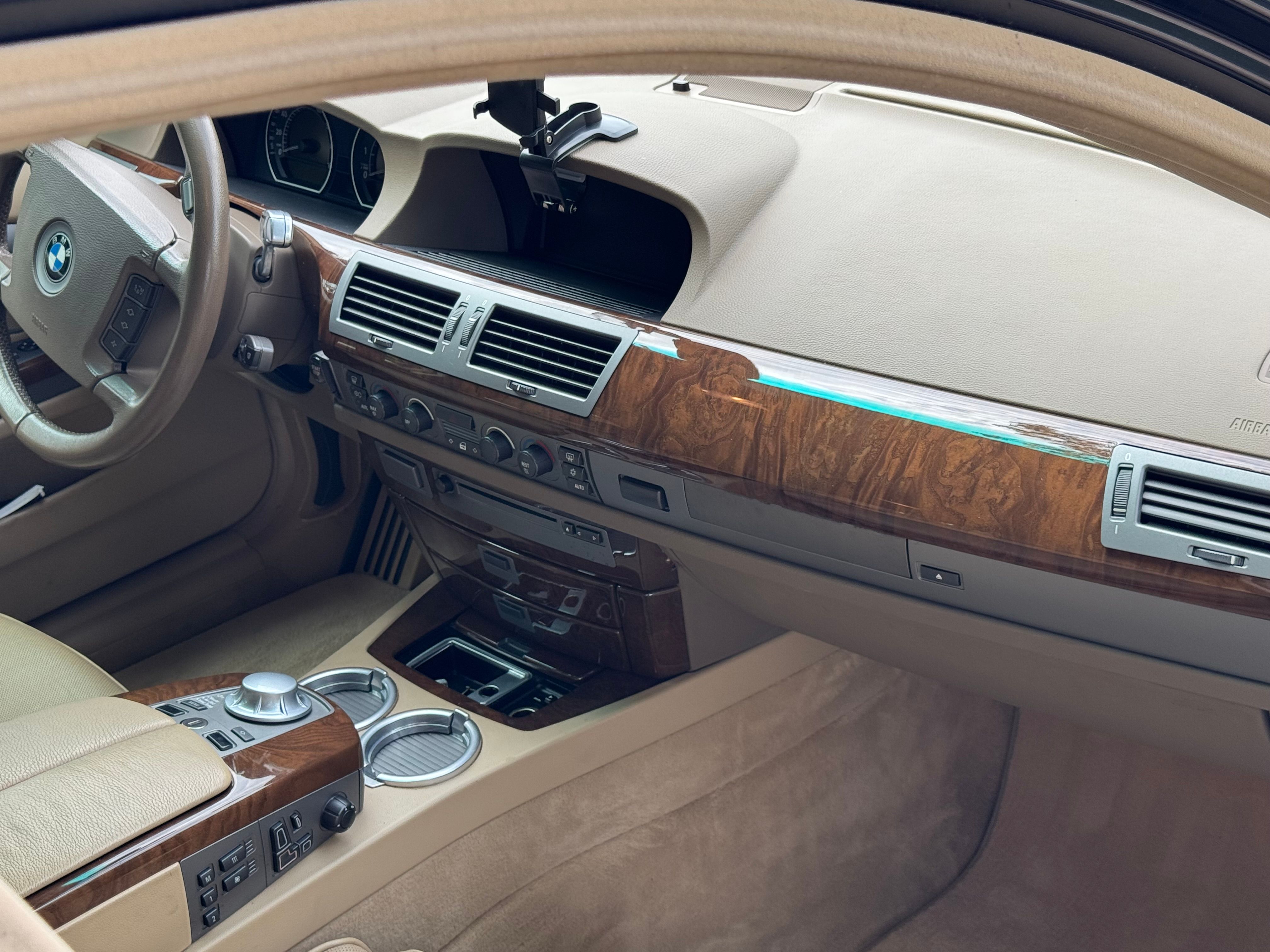 Used 2004 BMW 745Li RWD image 12