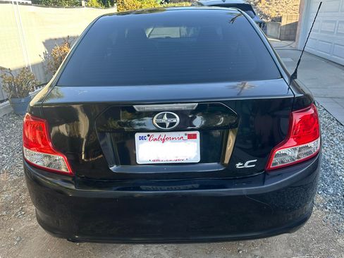 Used 2013 Scion tC FWD image 2