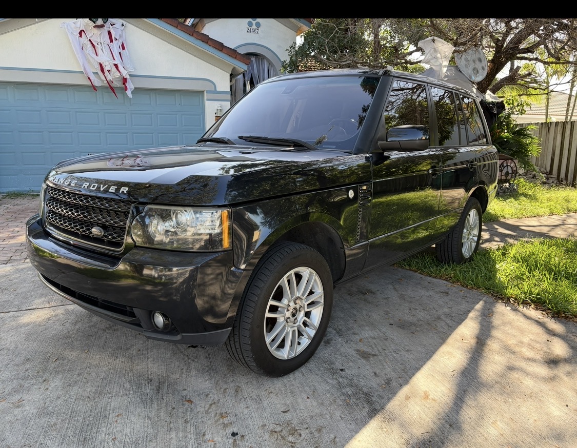 Used 2012 Land Rover Range Rover HSE AWD/4WD image 6