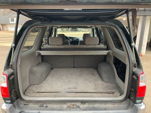 Used 2002 Toyota 4Runner SR5 image 8