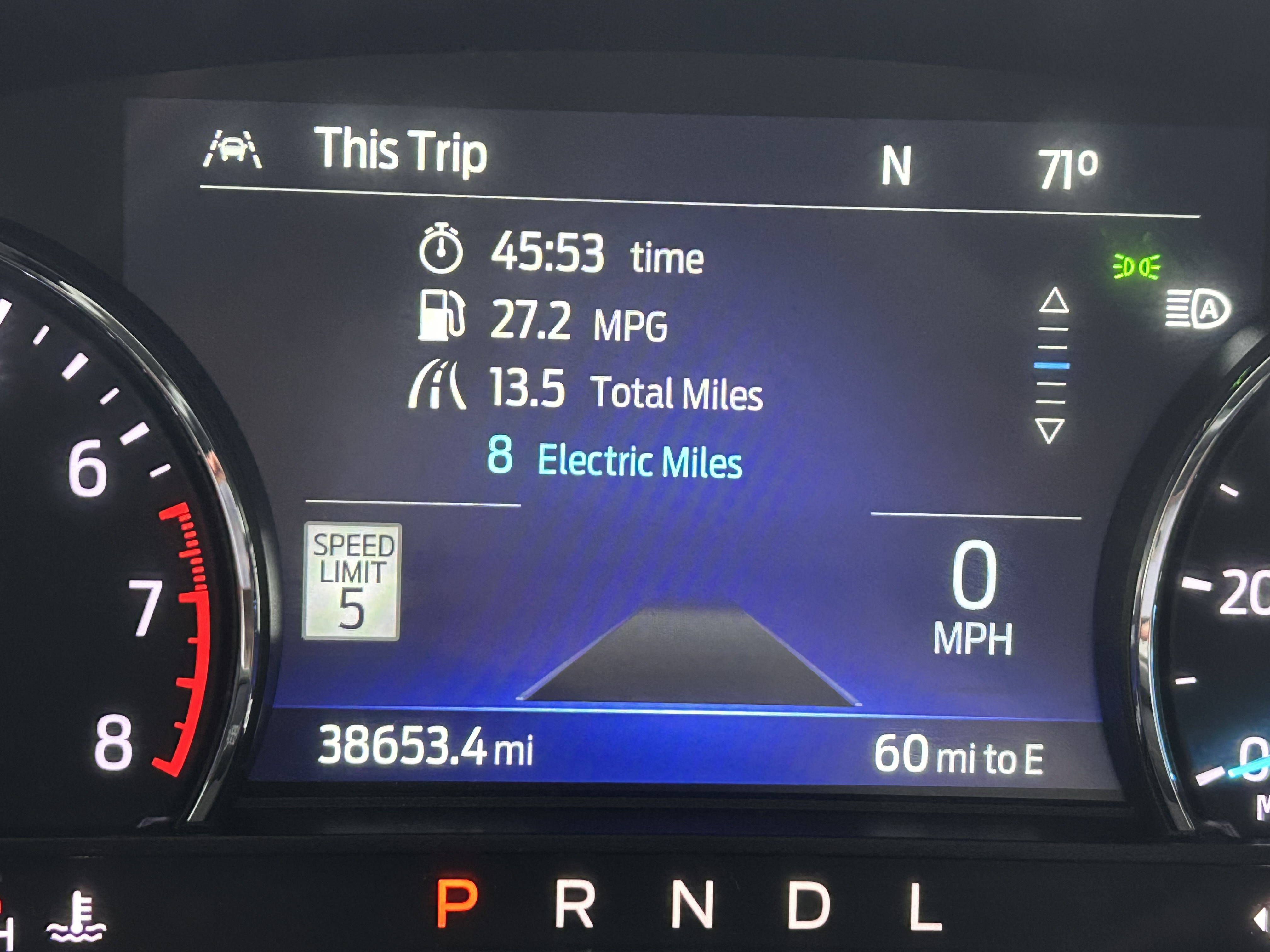 Used 2022 Ford Explorer Limited w/ Hybrid Equipment Group 310A AWD/4WD image 16
