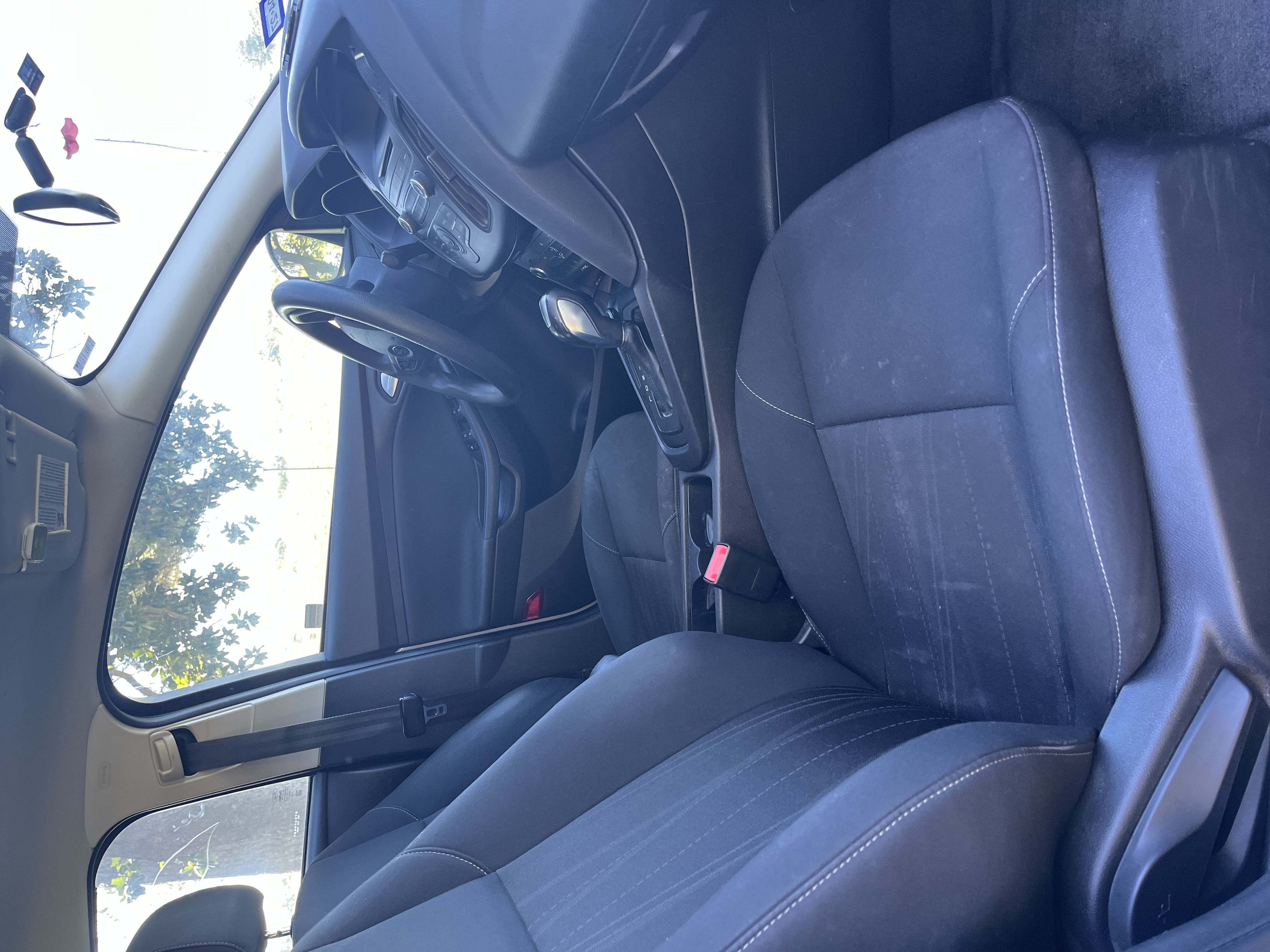 Used 2016 Ford Focus SE FWD image 15