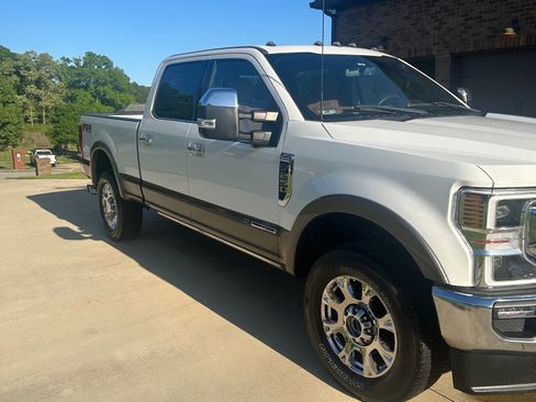 Used 2022 Ford F250 King Ranch w/ King Ranch Ultimate Package image 6