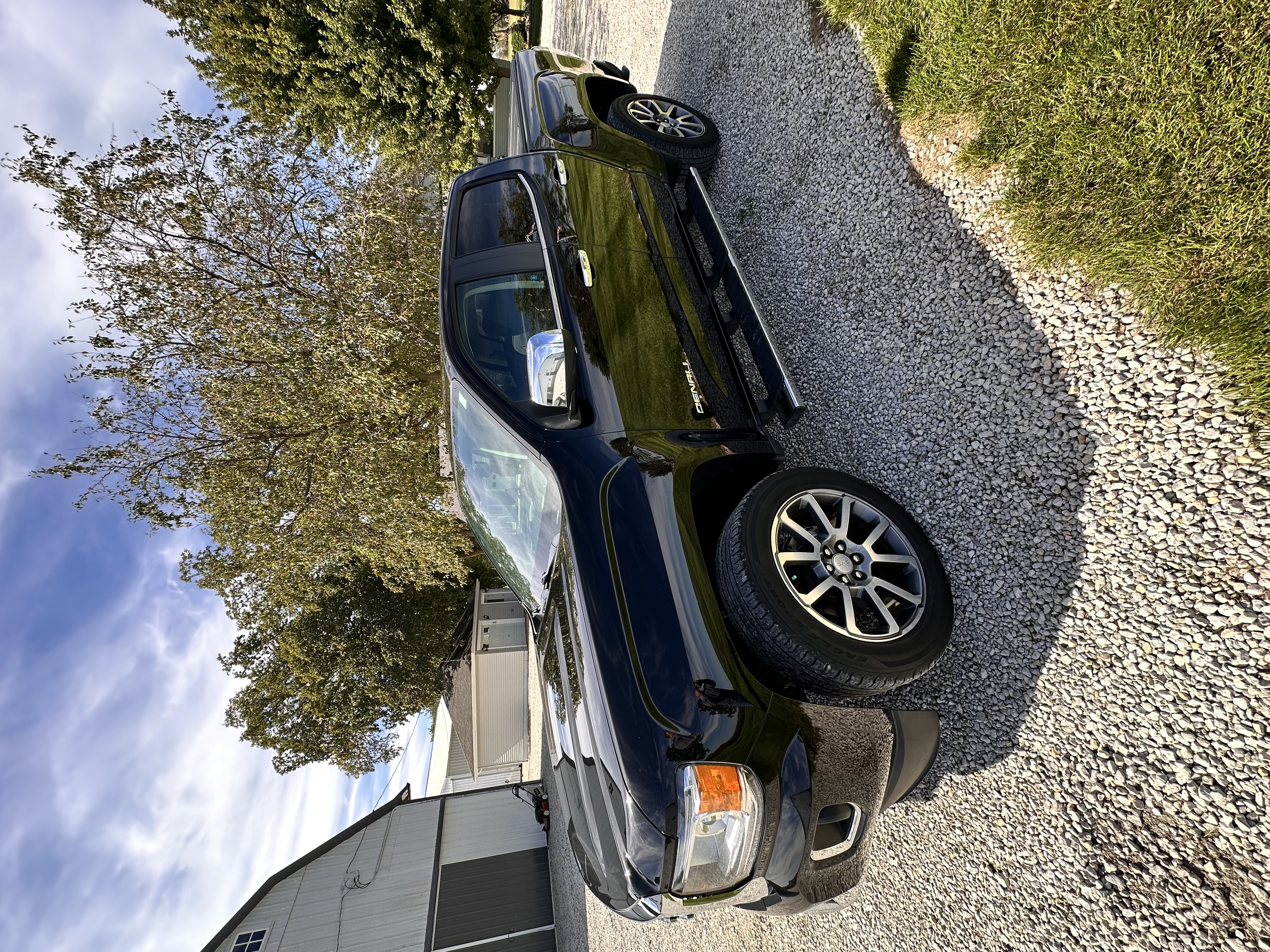 Used 2019 GMC Canyon Denali AWD/4WD image 6