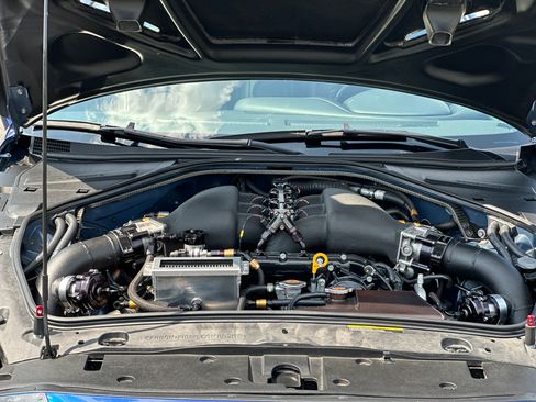 Used 2015 Nissan GT-R Premium image 10