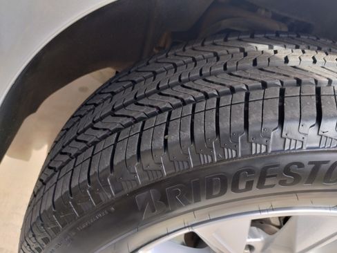 Used 2020 Chevrolet Tahoe 4WD w/ Remote Keyless Entry Package image 10