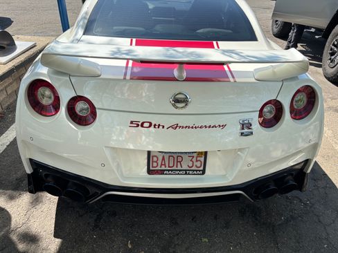 Used 2020 Nissan GT-R Premium AWD/4WD image 15