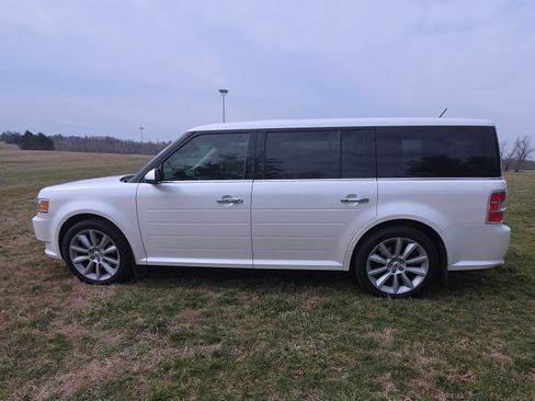 Used 2012 Ford Flex Limited w/ Equipment Group Order Code image 6