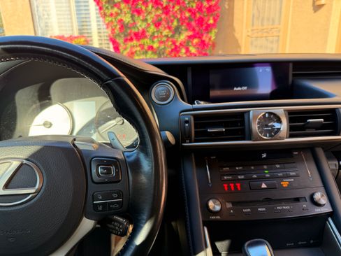 Used 2017 Lexus IS 200t F Sport image 6