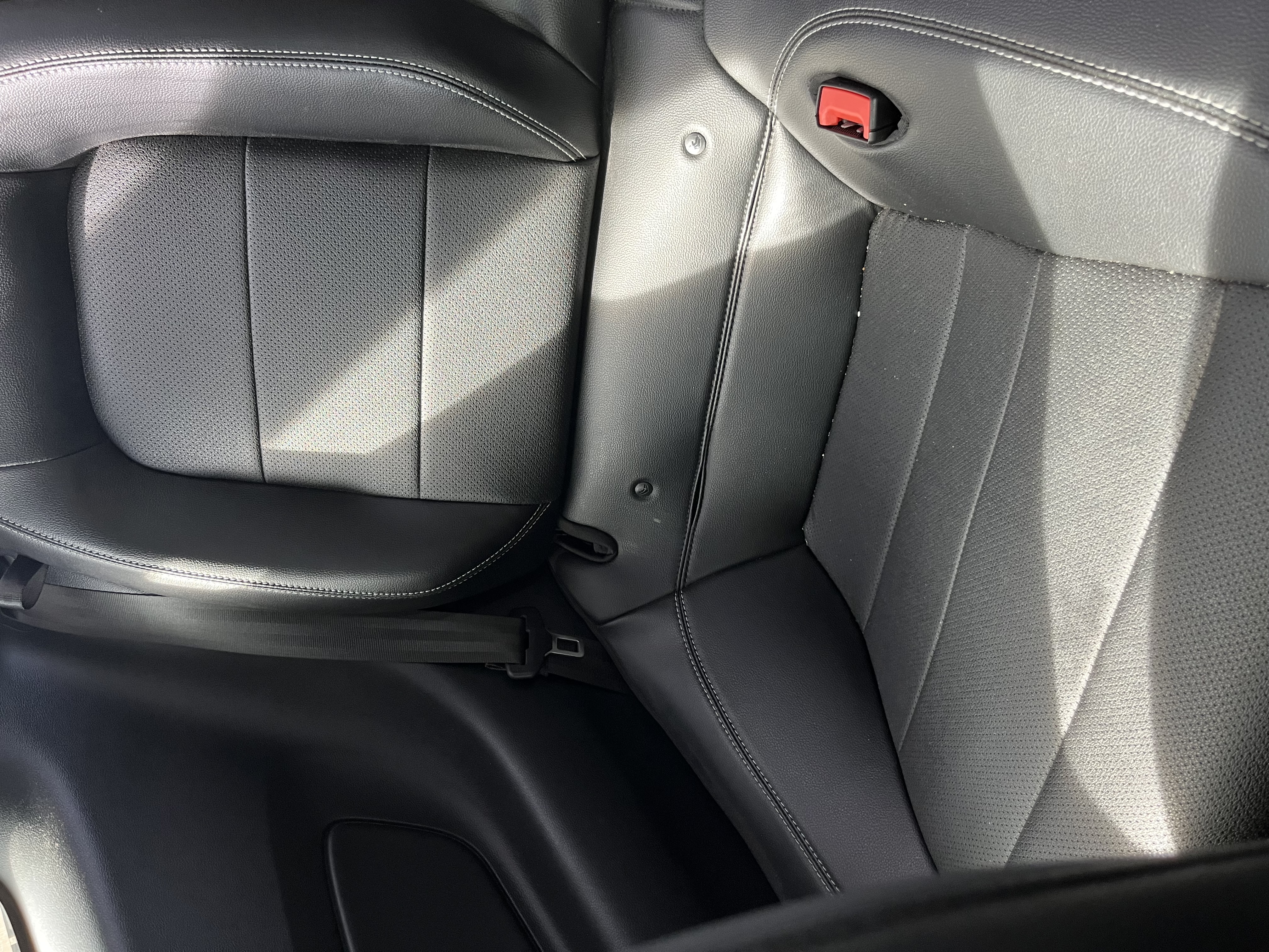 Used 2020 Ford Mustang GT Premium RWD image 21