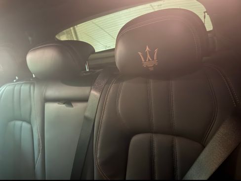 Used 2020 Maserati Levante GranSport image 10