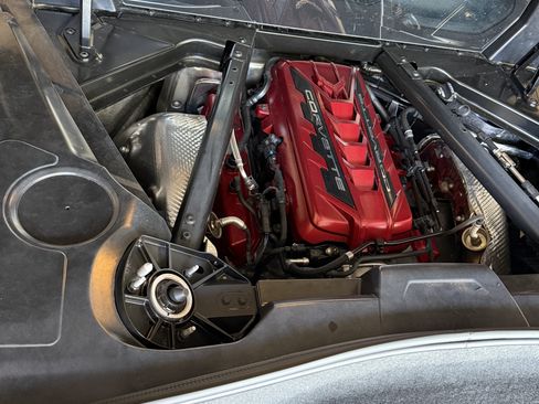 Used 2023 Chevrolet Corvette Stingray Coupe image 9