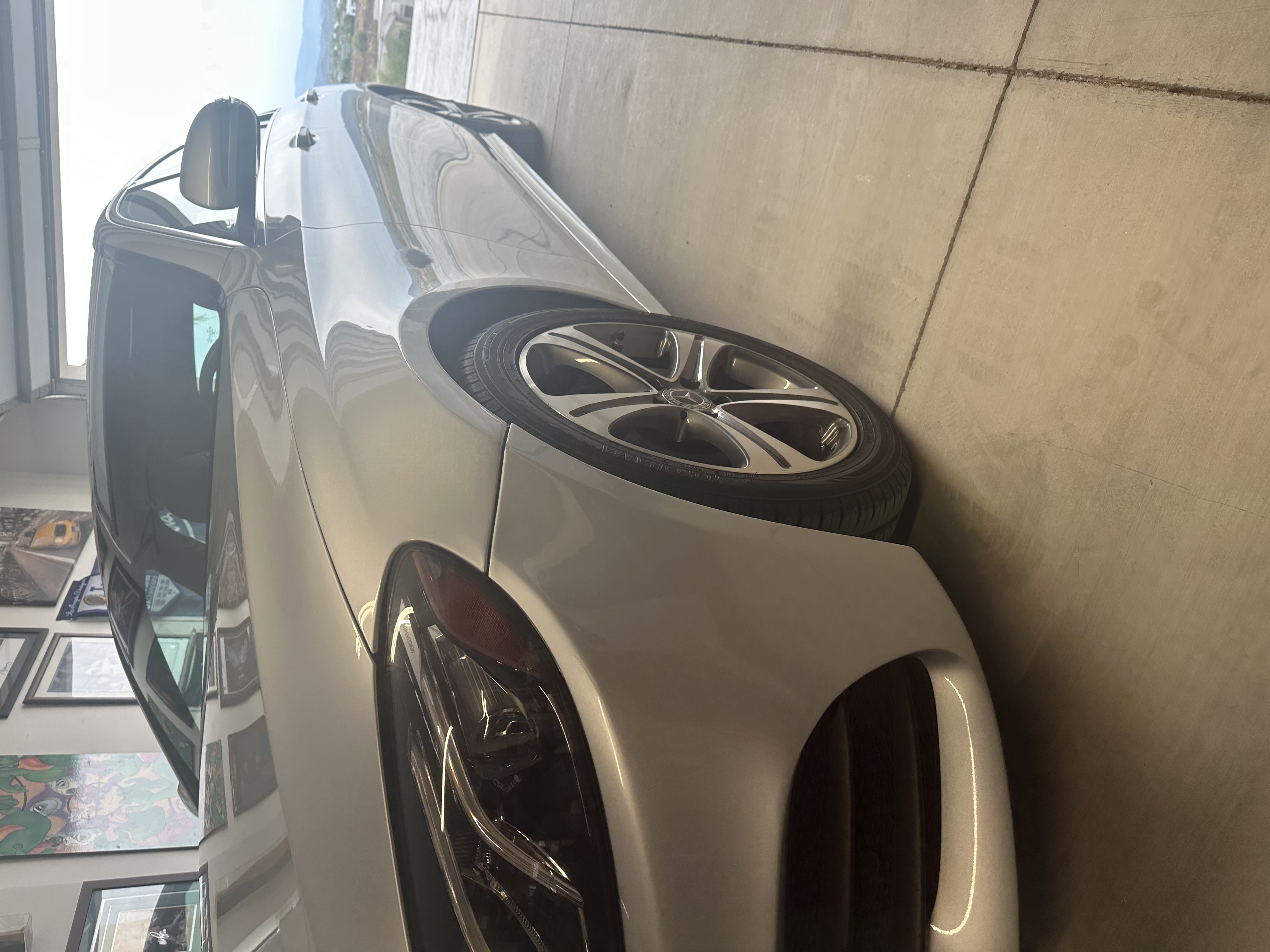 Used 2020 Mercedes-Benz E 350 Sedan image 2