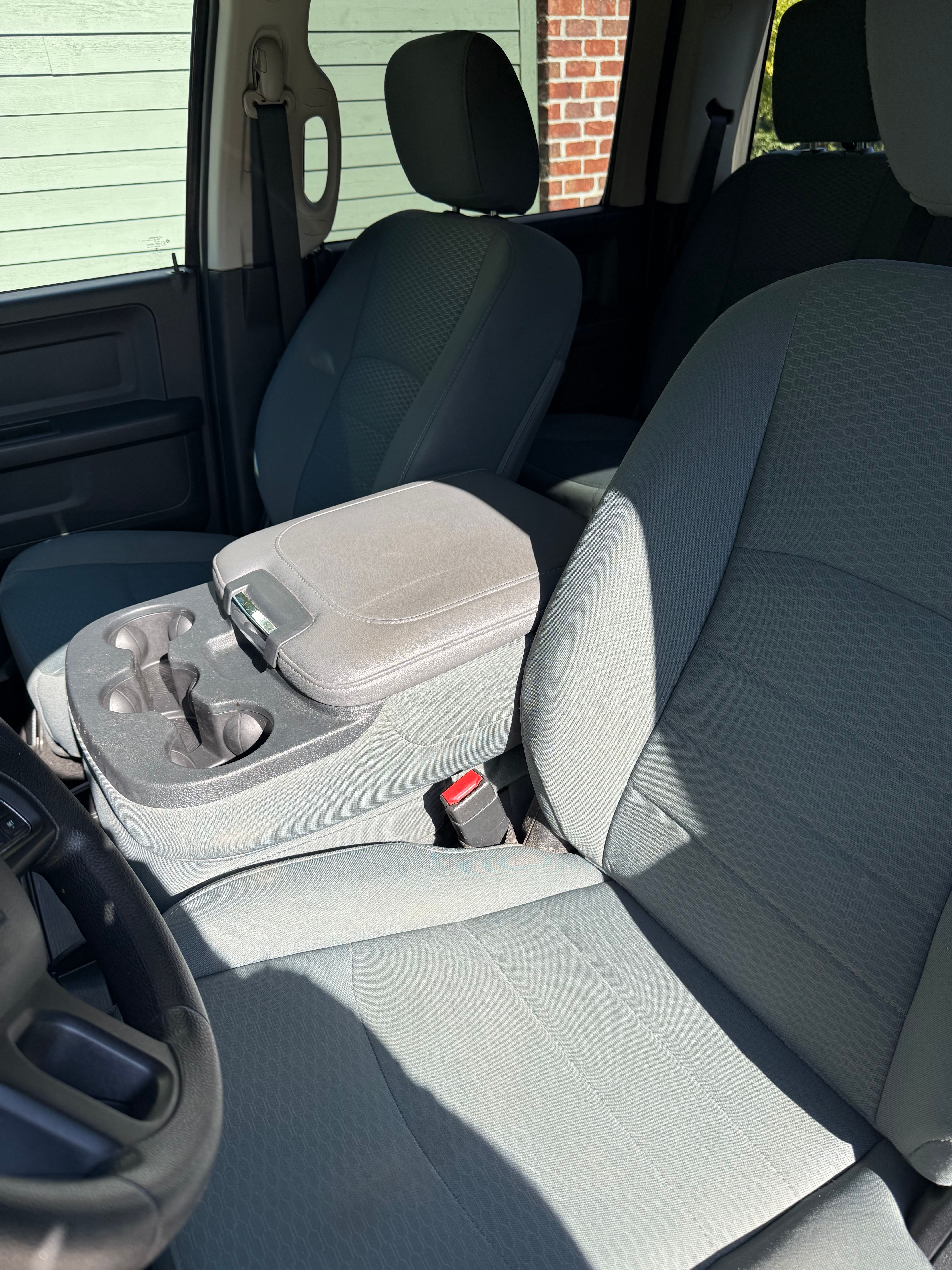 Used 2015 RAM 1500 Express AWD/4WD image 14