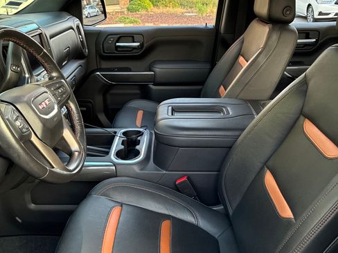 Used 2020 GMC Sierra 1500 AT4 w/ AT4 Premium Package AWD/4WD image 5