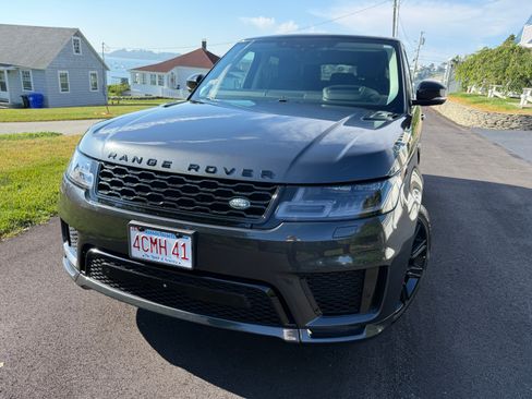 Used 2019 Land Rover Range Rover Sport Supercharged AWD/4WD image 4