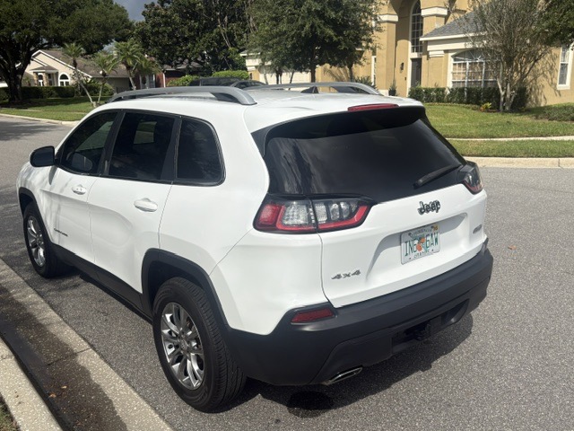Used 2019 Jeep Cherokee Latitude Plus w/ Trailer Tow Group AWD/4WD image 16